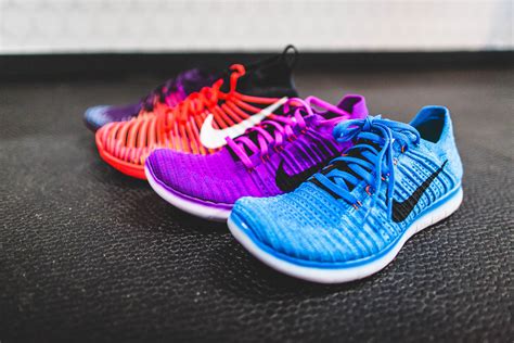 Nike fly knit shoes